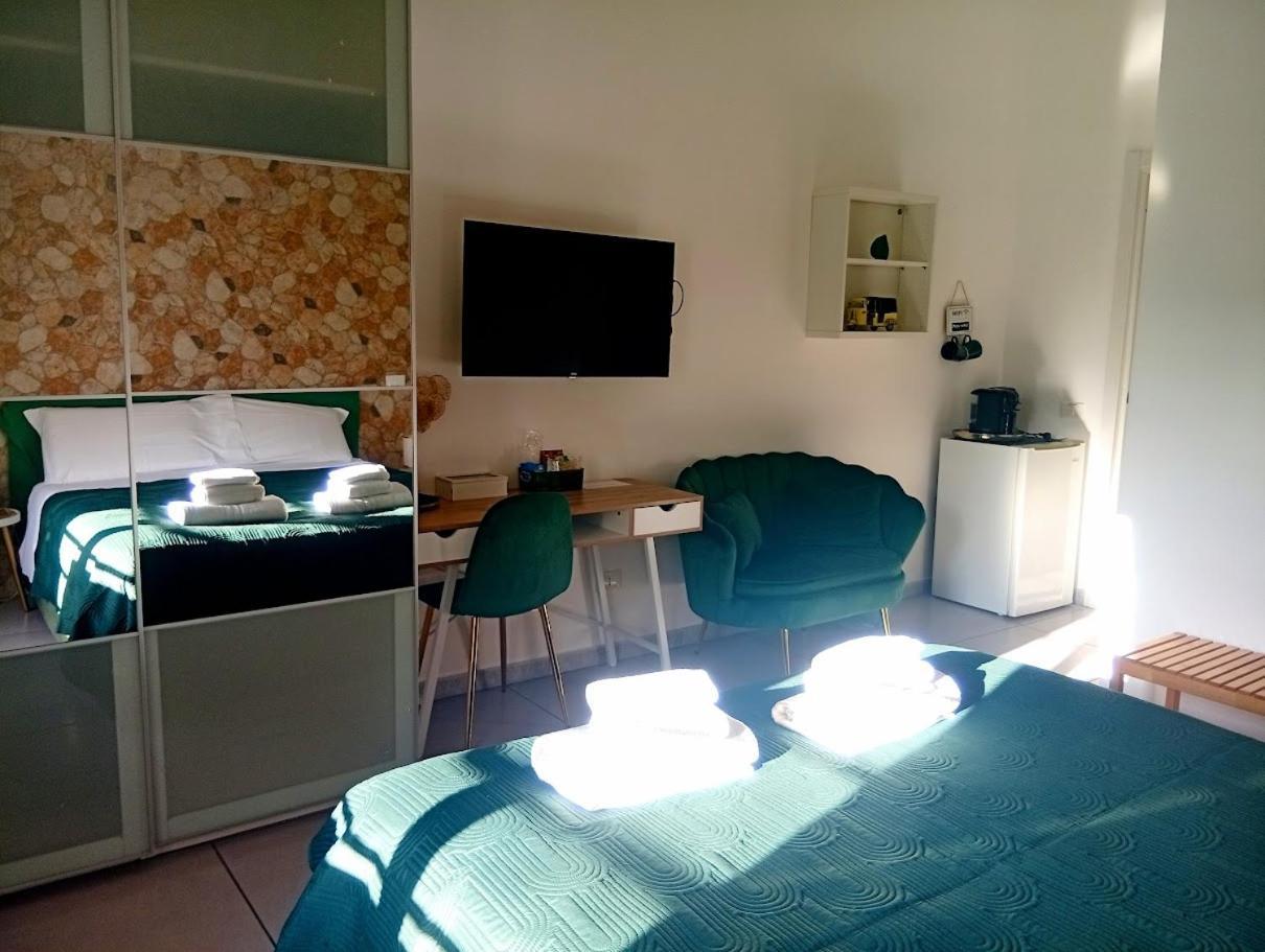 Megaride Santa Lucia Panzió Nápoly Kültér fotó